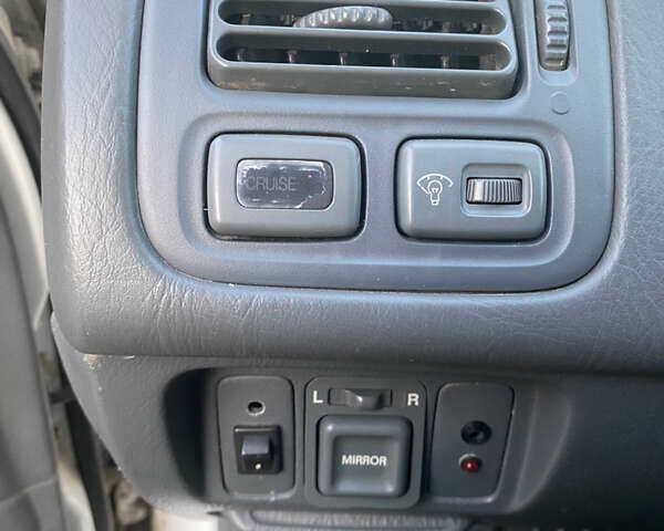 Білий Хонда Сівік, об'ємом двигуна 1.6 л та пробігом 217 тис. км за 2999 $, фото 34 на Automoto.ua