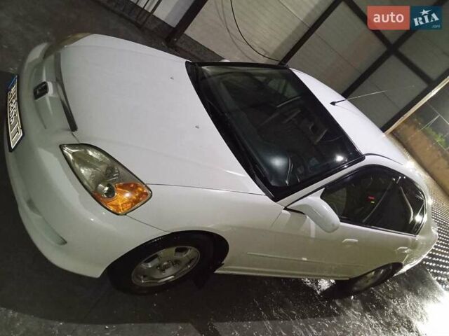 Белый Хонда Цивик, объемом двигателя 1.4 л и пробегом 364 тыс. км за 3000 $, фото 1 на Automoto.ua