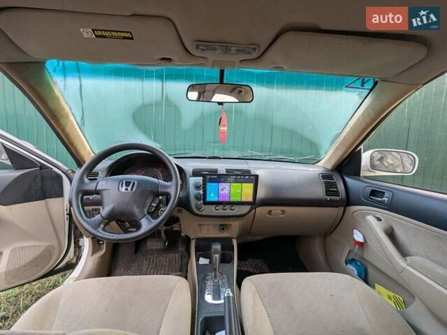 Білий Хонда Сівік, об'ємом двигуна 1.34 л та пробігом 276 тис. км за 2700 $, фото 4 на Automoto.ua