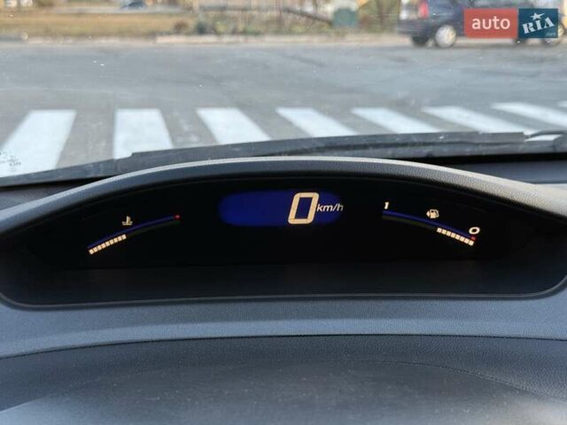 Белый Хонда Цивик, объемом двигателя 1.8 л и пробегом 205 тыс. км за 7200 $, фото 14 на Automoto.ua