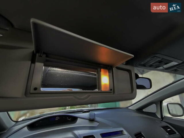 Белый Хонда Цивик, объемом двигателя 1.8 л и пробегом 205 тыс. км за 7200 $, фото 20 на Automoto.ua