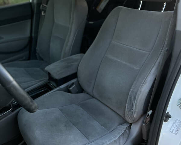 Білий Хонда Сівік, об'ємом двигуна 1.8 л та пробігом 376 тис. км за 5600 $, фото 15 на Automoto.ua