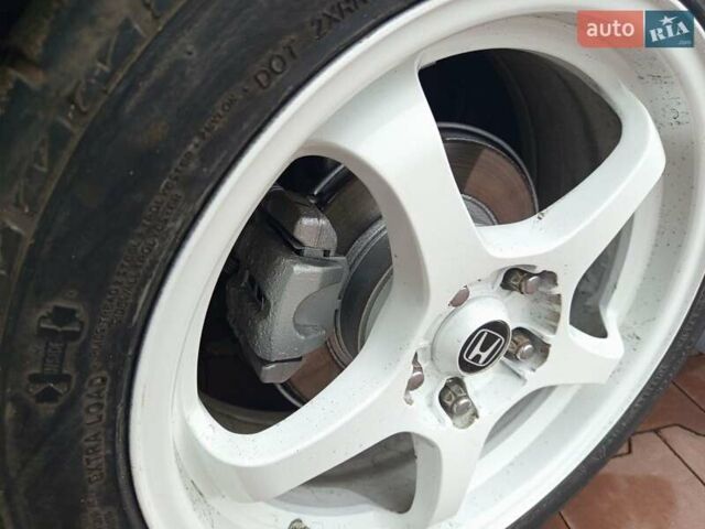 Белый Хонда Цивик, объемом двигателя 1.8 л и пробегом 250 тыс. км за 6800 $, фото 13 на Automoto.ua