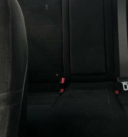 Белый Хонда Цивик, объемом двигателя 1.8 л и пробегом 256 тыс. км за 6300 $, фото 15 на Automoto.ua