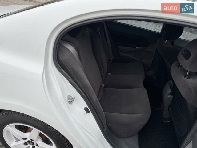 Белый Хонда Цивик, объемом двигателя 1.8 л и пробегом 236 тыс. км за 7000 $, фото 28 на Automoto.ua
