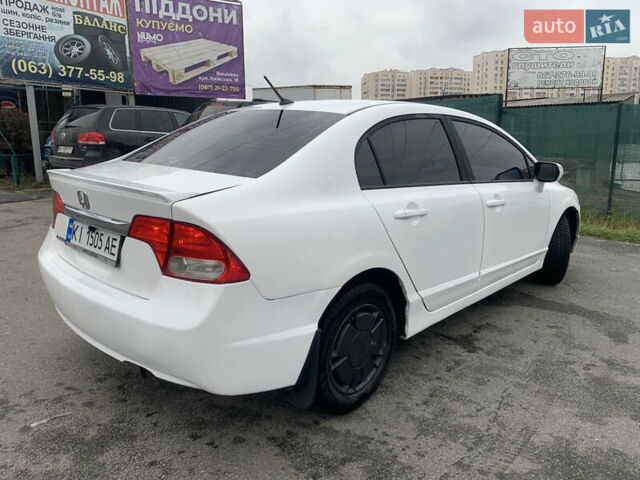 Белый Хонда Цивик, объемом двигателя 1.34 л и пробегом 206 тыс. км за 5950 $, фото 6 на Automoto.ua