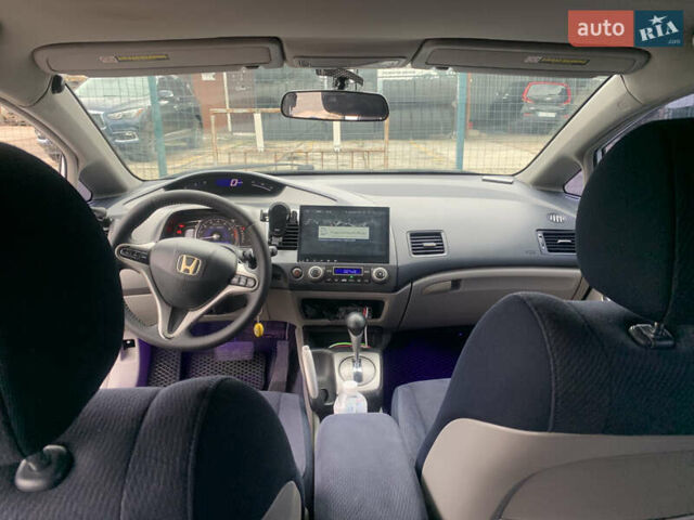 Белый Хонда Цивик, объемом двигателя 1.34 л и пробегом 206 тыс. км за 5950 $, фото 10 на Automoto.ua