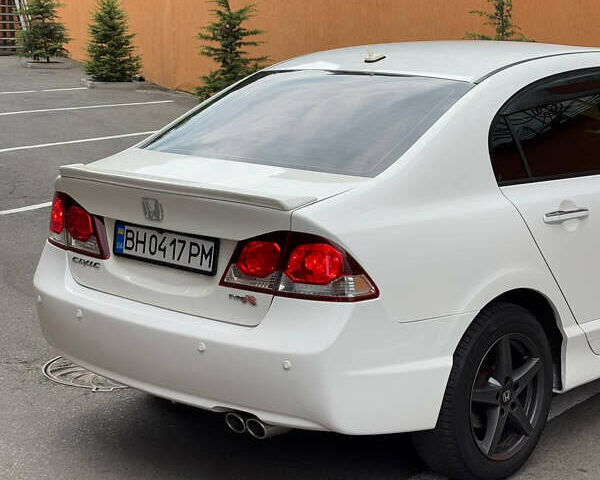 Белый Хонда Цивик, объемом двигателя 1.8 л и пробегом 182 тыс. км за 9600 $, фото 20 на Automoto.ua
