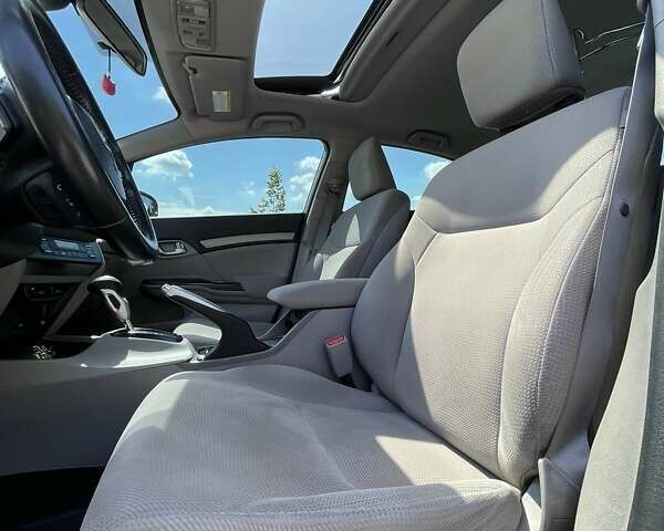 Белый Хонда Цивик, объемом двигателя 1.8 л и пробегом 127 тыс. км за 13500 $, фото 18 на Automoto.ua