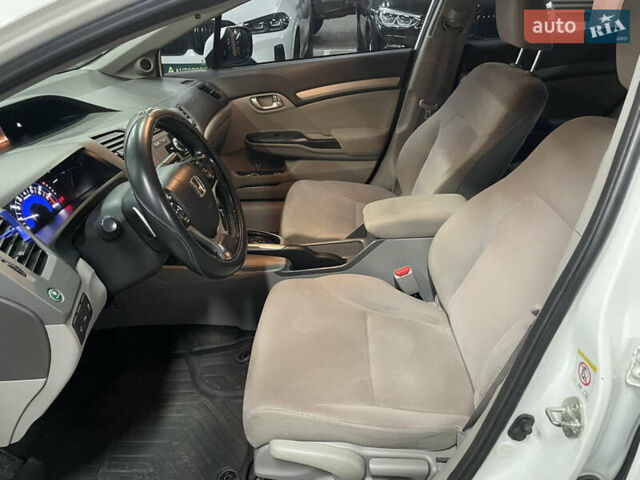 Белый Хонда Цивик, объемом двигателя 1.8 л и пробегом 233 тыс. км за 7999 $, фото 17 на Automoto.ua