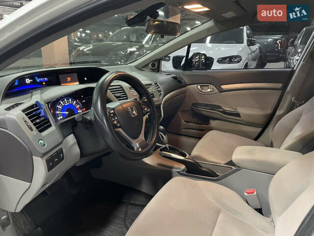 Белый Хонда Цивик, объемом двигателя 1.8 л и пробегом 233 тыс. км за 7999 $, фото 16 на Automoto.ua