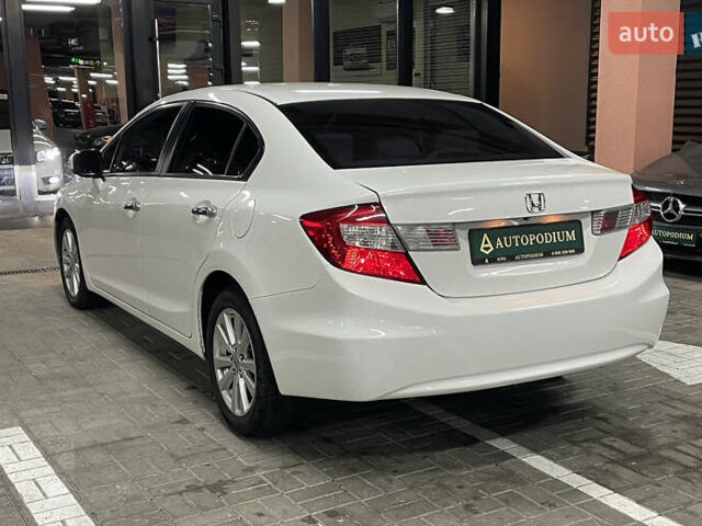 Белый Хонда Цивик, объемом двигателя 1.8 л и пробегом 233 тыс. км за 7999 $, фото 7 на Automoto.ua