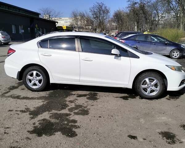 Белый Хонда Цивик, объемом двигателя 1.8 л и пробегом 84 тыс. км за 9300 $, фото 12 на Automoto.ua