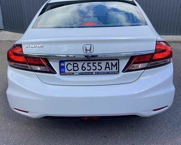 Хонда Цивик 2013 в Чернигове на Automoto.ua Белый Хонда Цивик, объемом двигателя 1.8 л и пробегом 227 тыс. км за 9000 $, фото 1 на Automoto.ua
