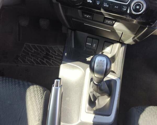 Хонда Цивик 2014 в Чернигове на Automoto.ua Белый Хонда Цивик, объемом двигателя 1.8 л и пробегом 168 тыс. км за 9900 $, фото 20 на Automoto.ua