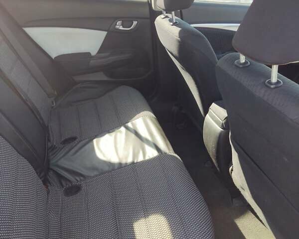 Хонда Цивик 2014 в Чернигове на Automoto.ua Белый Хонда Цивик, объемом двигателя 1.8 л и пробегом 168 тыс. км за 9900 $, фото 26 на Automoto.ua