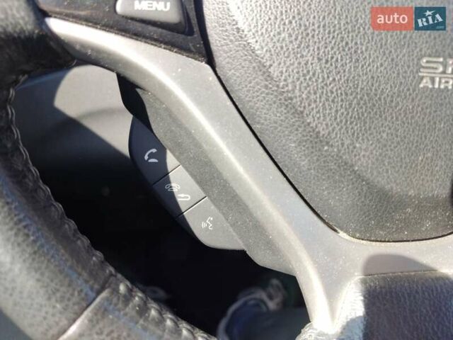 Хонда Цивик 2014 в Чернигове на Automoto.ua Белый Хонда Цивик, объемом двигателя 1.8 л и пробегом 168 тыс. км за 9900 $, фото 16 на Automoto.ua