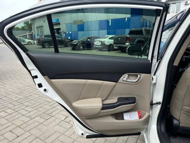 Белый Хонда Цивик, объемом двигателя 1.5 л и пробегом 222 тыс. км за 12290 $, фото 16 на Automoto.ua