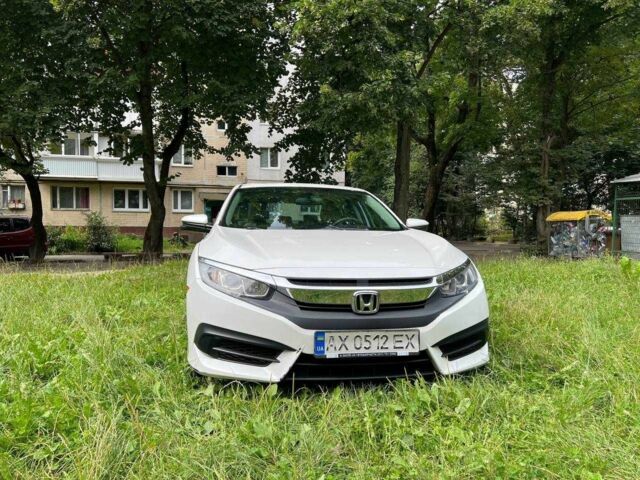 Белый Хонда Цивик, объемом двигателя 2 л и пробегом 95 тыс. км за 11800 $, фото 21 на Automoto.ua