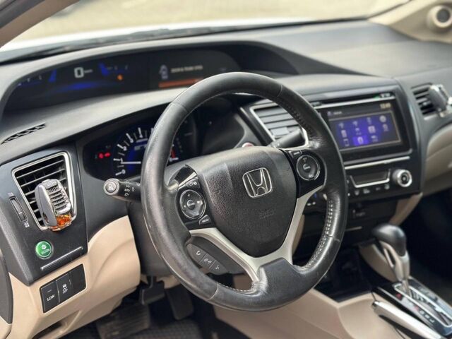 Белый Хонда Цивик, объемом двигателя 1.5 л и пробегом 222 тыс. км за 12290 $, фото 29 на Automoto.ua