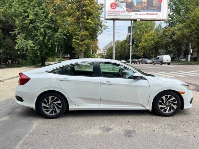 Белый Хонда Цивик, объемом двигателя 2 л и пробегом 95 тыс. км за 11800 $, фото 12 на Automoto.ua