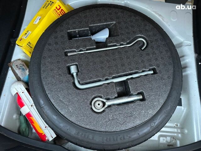 Белый Хонда Цивик, объемом двигателя 1.5 л и пробегом 76 тыс. км за 13490 $, фото 17 на Automoto.ua