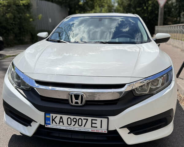 Білий Хонда Сівік, об'ємом двигуна 2 л та пробігом 103 тис. км за 12900 $, фото 2 на Automoto.ua