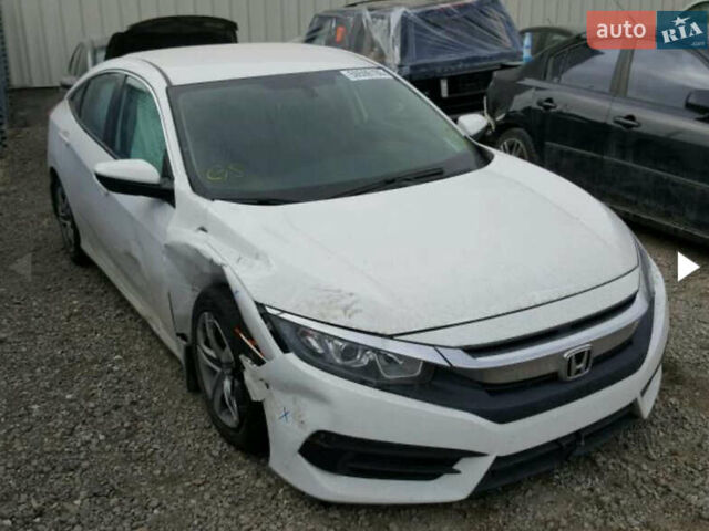 Белый Хонда Цивик, объемом двигателя 2 л и пробегом 67 тыс. км за 13900 $, фото 19 на Automoto.ua