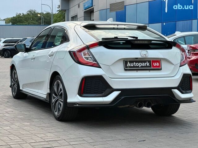 Белый Хонда Цивик, объемом двигателя 1.5 л и пробегом 76 тыс. км за 13490 $, фото 9 на Automoto.ua