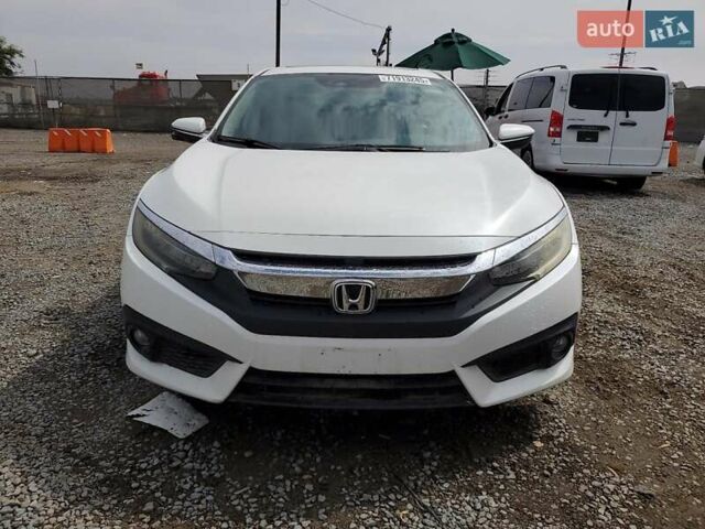 Белый Хонда Цивик, объемом двигателя 1.5 л и пробегом 93 тыс. км за 2900 $, фото 4 на Automoto.ua