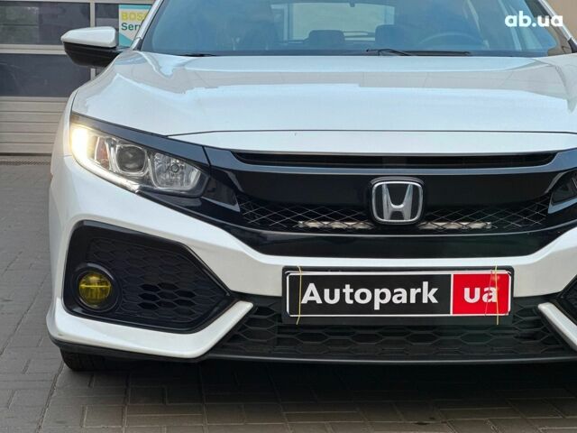 Белый Хонда Цивик, объемом двигателя 1.5 л и пробегом 76 тыс. км за 13490 $, фото 4 на Automoto.ua