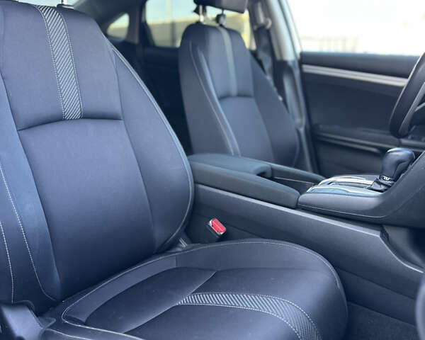 Белый Хонда Цивик, объемом двигателя 1.6 л и пробегом 109 тыс. км за 14300 $, фото 41 на Automoto.ua