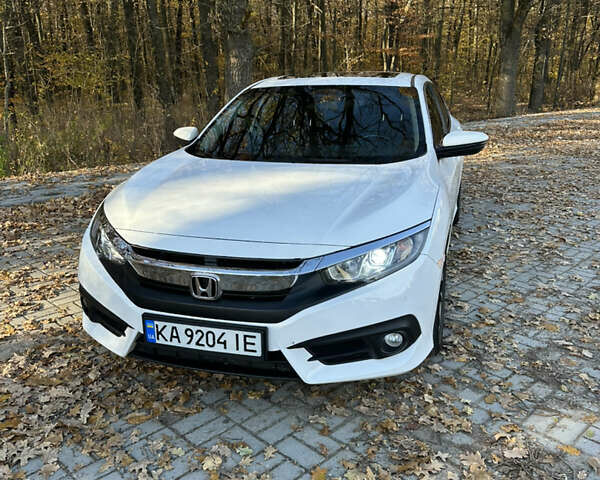 Білий Хонда Сівік, об'ємом двигуна 1.6 л та пробігом 181 тис. км за 13800 $, фото 6 на Automoto.ua