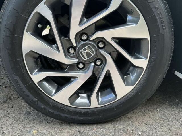 Белый Хонда Цивик, объемом двигателя 2 л и пробегом 40 тыс. км за 16000 $, фото 7 на Automoto.ua