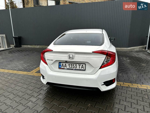 Білий Хонда Сівік, об'ємом двигуна 1.6 л та пробігом 83 тис. км за 14000 $, фото 2 на Automoto.ua