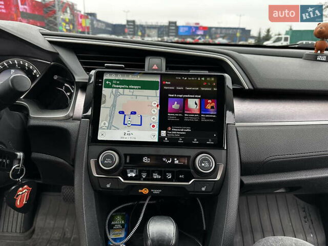 Білий Хонда Сівік, об'ємом двигуна 1.6 л та пробігом 83 тис. км за 14000 $, фото 14 на Automoto.ua