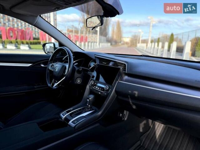 Білий Хонда Сівік, об'ємом двигуна 1.6 л та пробігом 83 тис. км за 15350 $, фото 4 на Automoto.ua