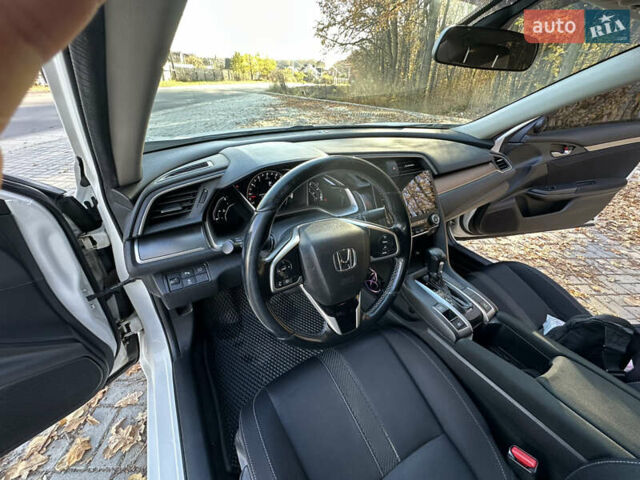 Білий Хонда Сівік, об'ємом двигуна 1.6 л та пробігом 181 тис. км за 13800 $, фото 19 на Automoto.ua