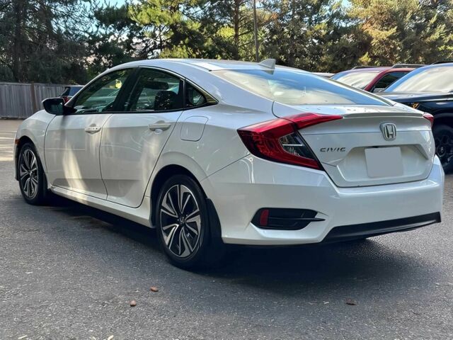 Хонда Цивик 2017 в Черновцах на Automoto.ua Белый Хонда Цивик, объемом двигателя 1.5 л и пробегом 52 тыс. км за 3500 $, фото 6 на Automoto.ua