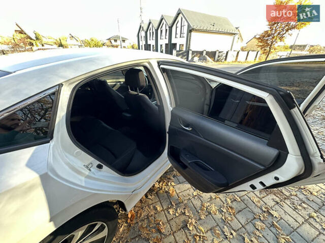 Білий Хонда Сівік, об'ємом двигуна 1.6 л та пробігом 181 тис. км за 13800 $, фото 9 на Automoto.ua