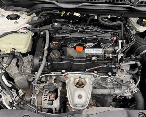 Белый Хонда Цивик, объемом двигателя 2 л и пробегом 112 тыс. км за 14200 $, фото 22 на Automoto.ua