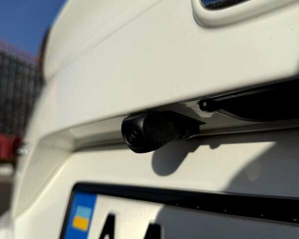 Білий Хонда Сівік, об'ємом двигуна 1.6 л та пробігом 83 тис. км за 15350 $, фото 12 на Automoto.ua