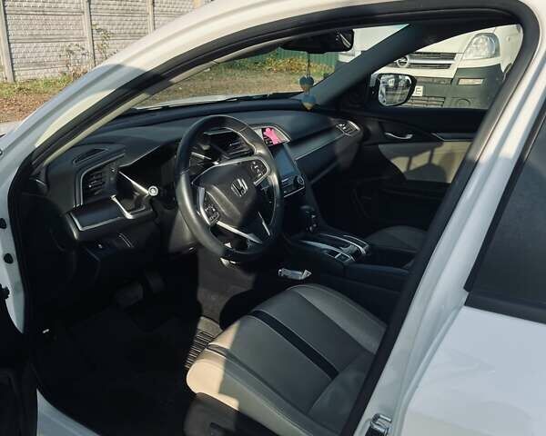 Білий Хонда Сівік, об'ємом двигуна 1.5 л та пробігом 163 тис. км за 15300 $, фото 11 на Automoto.ua