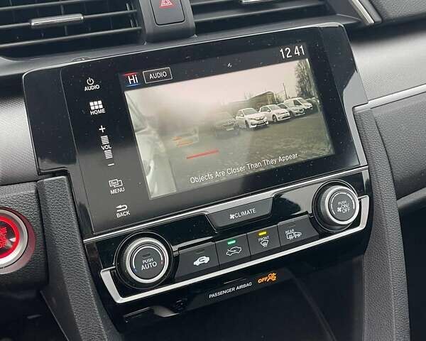 Белый Хонда Цивик, объемом двигателя 2 л и пробегом 62 тыс. км за 13800 $, фото 21 на Automoto.ua