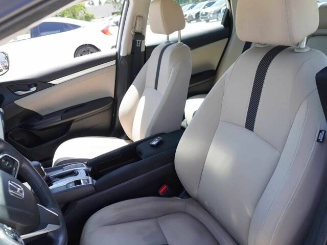 Білий Хонда Сівік, об'ємом двигуна 2 л та пробігом 50 тис. км за 9000 $, фото 12 на Automoto.ua