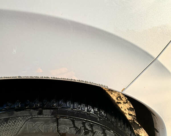 Белый Хонда Цивик, объемом двигателя 2 л и пробегом 63 тыс. км за 15200 $, фото 5 на Automoto.ua