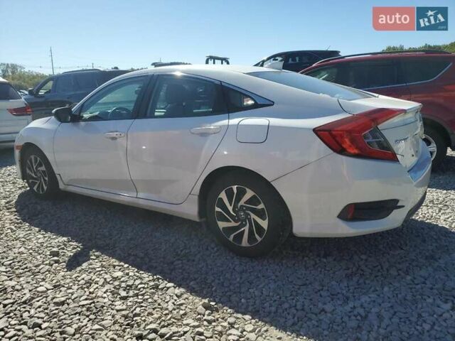 Белый Хонда Цивик, объемом двигателя 2 л и пробегом 107 тыс. км за 3300 $, фото 2 на Automoto.ua
