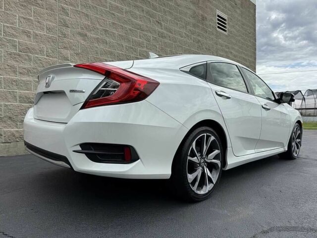 Белый Хонда Цивик, объемом двигателя 1.5 л и пробегом 37 тыс. км за 8100 $, фото 4 на Automoto.ua