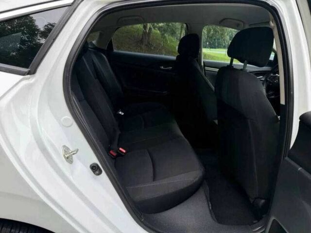 Білий Хонда Сівік, об'ємом двигуна 2 л та пробігом 43 тис. км за 4700 $, фото 9 на Automoto.ua