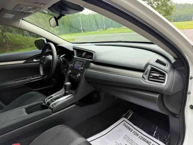 Білий Хонда Сівік, об'ємом двигуна 2 л та пробігом 43 тис. км за 4700 $, фото 7 на Automoto.ua